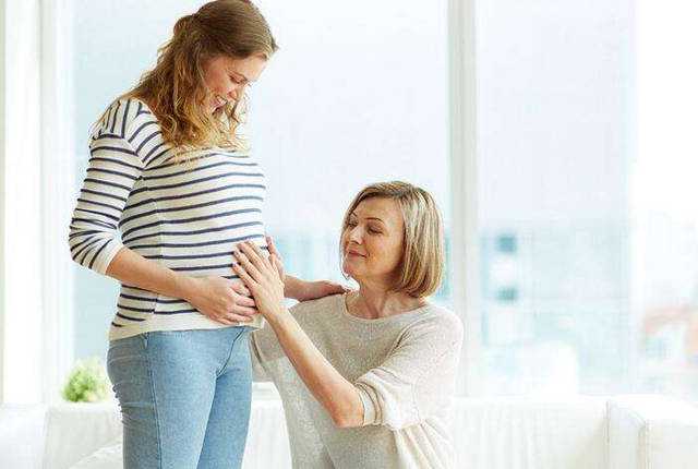 三个多月的怀孕中，胎盘低落问题如何解决？